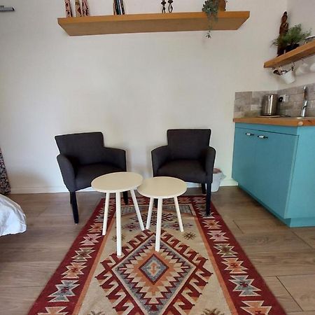 כפר ורדים Cute Guest Room מראה חיצוני תמונה