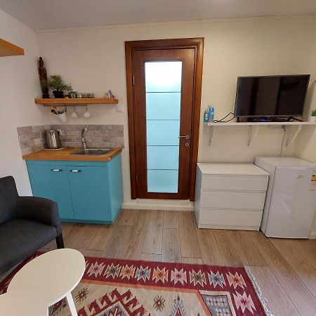 כפר ורדים Cute Guest Room מראה חיצוני תמונה